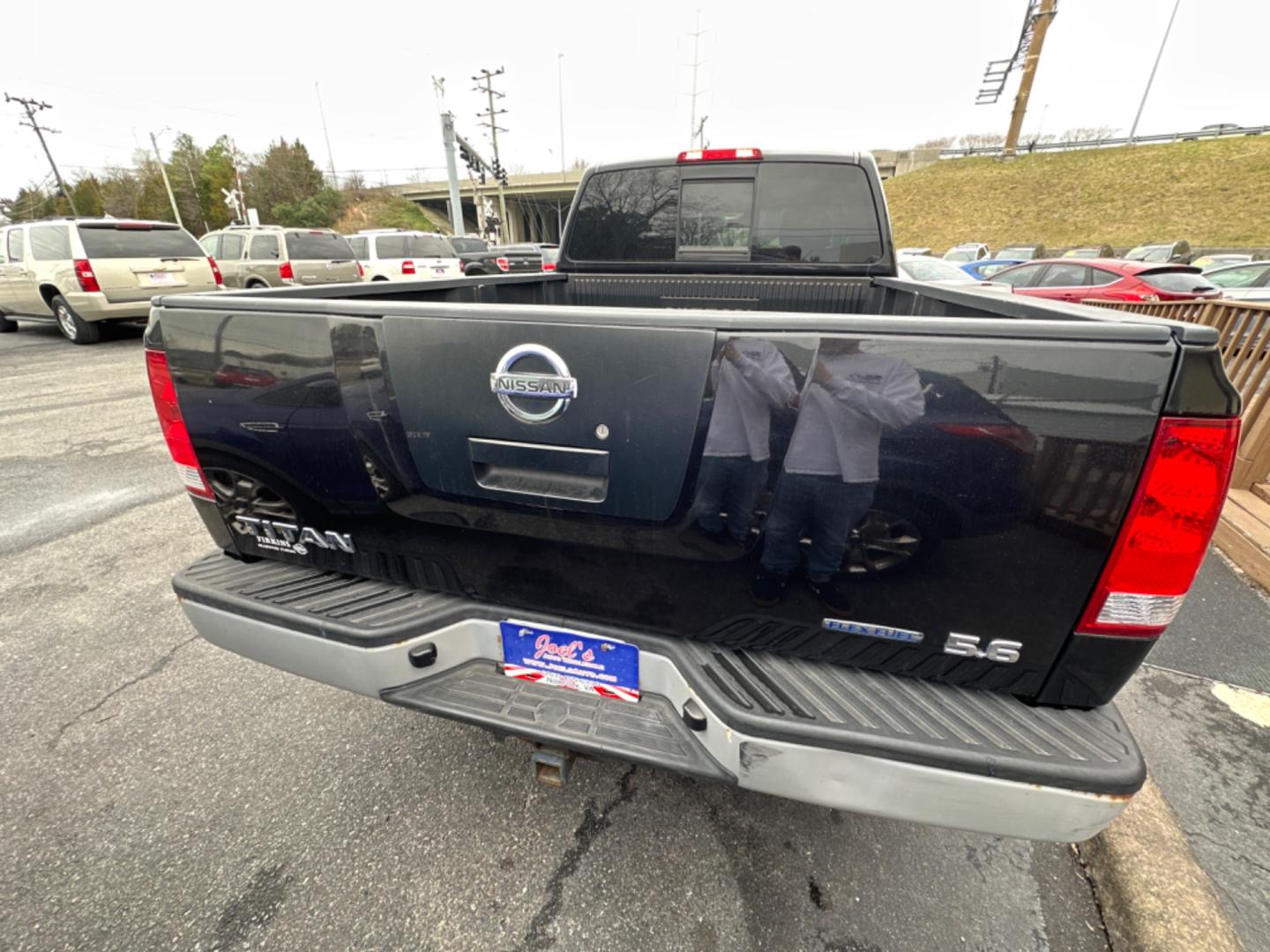 2010 Black Nissan Titan (1N6BA0CH4AN) , located at 5700 Curlew Drive, Norfolk, VA, 23502, (757) 455-6330, 36.841885, -76.209412 - Photo#3